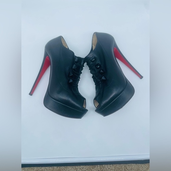 Christian Louboutin Black leather Loubout Pyramid 150mm ankle bootie EU 38.5 - Picture 5 of 13